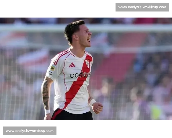 帕雷德斯盛赞马斯坦托诺：17 岁天才中场的全能表现令人惊叹