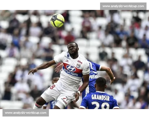 帕尔马总监回应莱昂尼转会风暴：留队才是 18 岁新星最优解