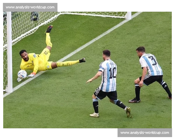 门将视角教学:快速提升扑救技巧的实用视频 门将视角教学:快速提升扑救技巧的实用视频