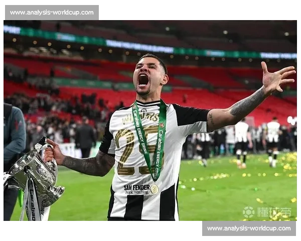 吉马良斯拒沙特高薪留守纽卡 为世界杯梦想喜鹊欲立雕像致敬